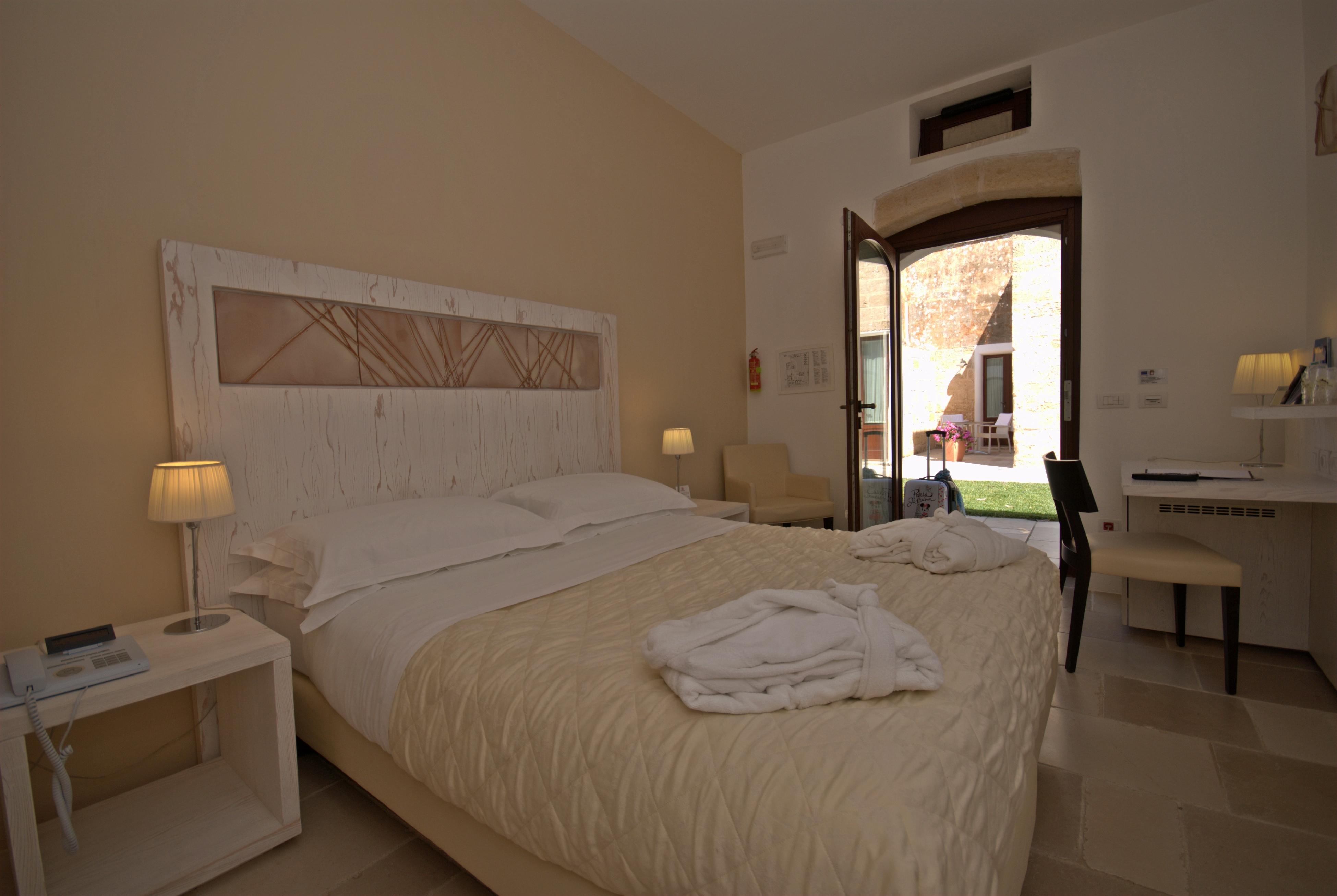 Masseria Corda Di Lana Hotel & Resort Торре-Лапилло Экстерьер фото